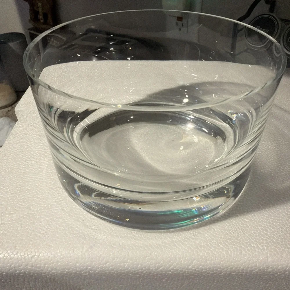 Vtg Set Of 2 Krosno‎ Poland Glass Bowls